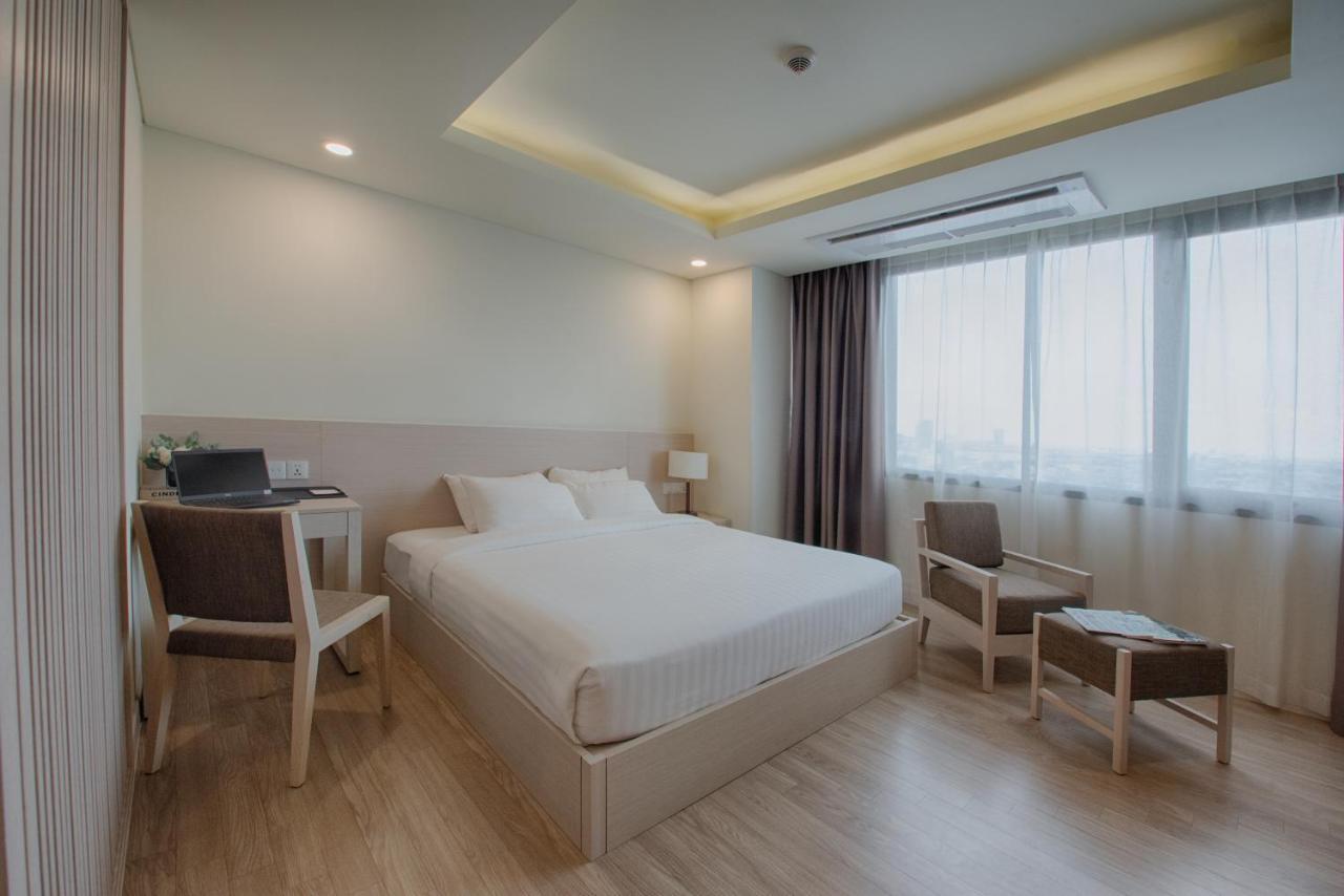 Granferte Phnom Penh Hotel Bagian luar foto