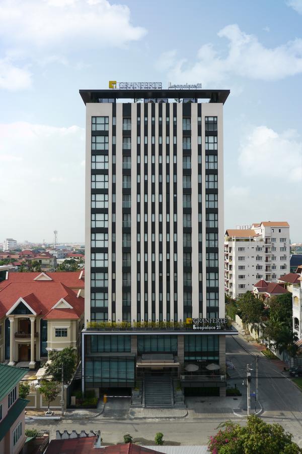 Granferte Phnom Penh Hotel Bagian luar foto